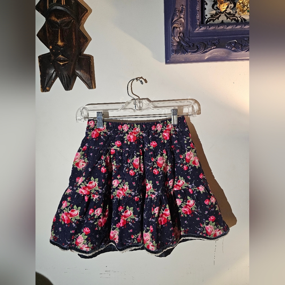 OshKosh B'gosh Floral Navy Courdoroy Skirt
